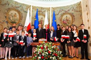 Pierwsza inicjatywa legislacyjna Prezydenta RP z zakresu oświaty polonijnej