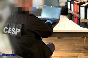 [VIDEO] Pieniądze w pralce - rozbita grupa, której członkowie są podejrzani m.in. O zbrodnię VAT-owską