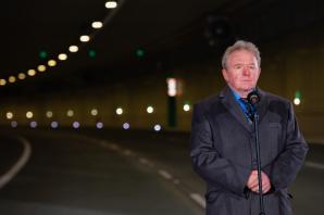 [VIDEO] Premier Mateusz Morawiecki uczestniczył w otwarciu najdłuższego tunelu w Polsce 