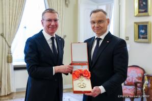 [VIDEO] Andrzej Duda z Prezydentem Łotwy o o sytuacji bezpieczeństwa regionu w kontekście perspektywy zakończenia wojny na Ukrainie