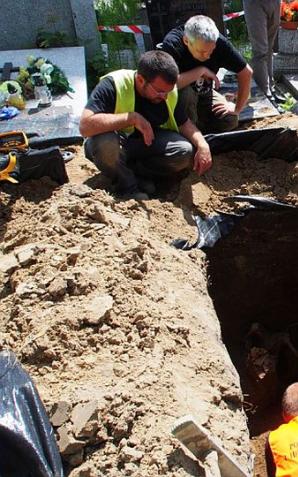 IPN rozpoczął poszukiwania nieznanych miejsc pochówku ofiar terroru komunistycznego na cmentarzu katolickim Łódź-Doły 