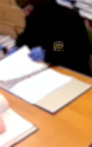 10 osób zatrzymanych za udział w grupie przestępczej wyłudzającej VAT. Uszczuplenia Skarbu Państwa wynoszą ponad 1,5 mln zł.