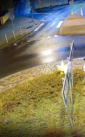 [VIDEO] Sulechów: Młody kierowca nie opanował auta na rondzie. Bolesławiec: Pobili, a potem byli zaskoczeni skutecznością policjantów!