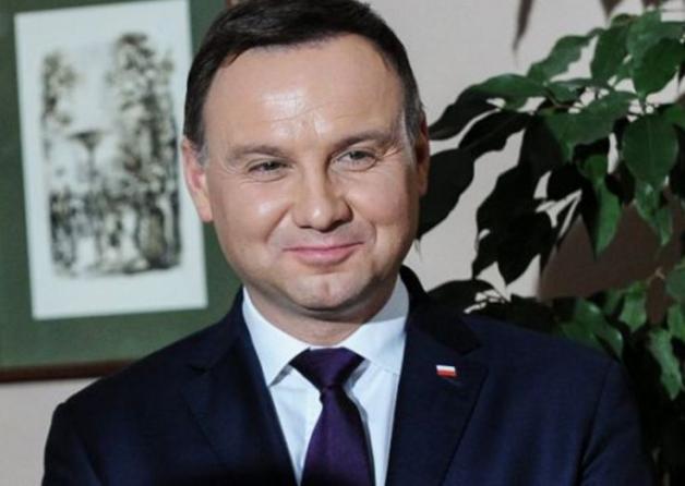 Po nocnym ślubowaniu sędziów u prezydenta Dudy: Trybunał Konstytucyjny odrzucił wniosek Sejmu o odroczenie rozprawy