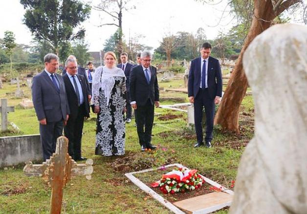 Marszałek Senatu wraz z delegacją złożył wizytę w Kenii