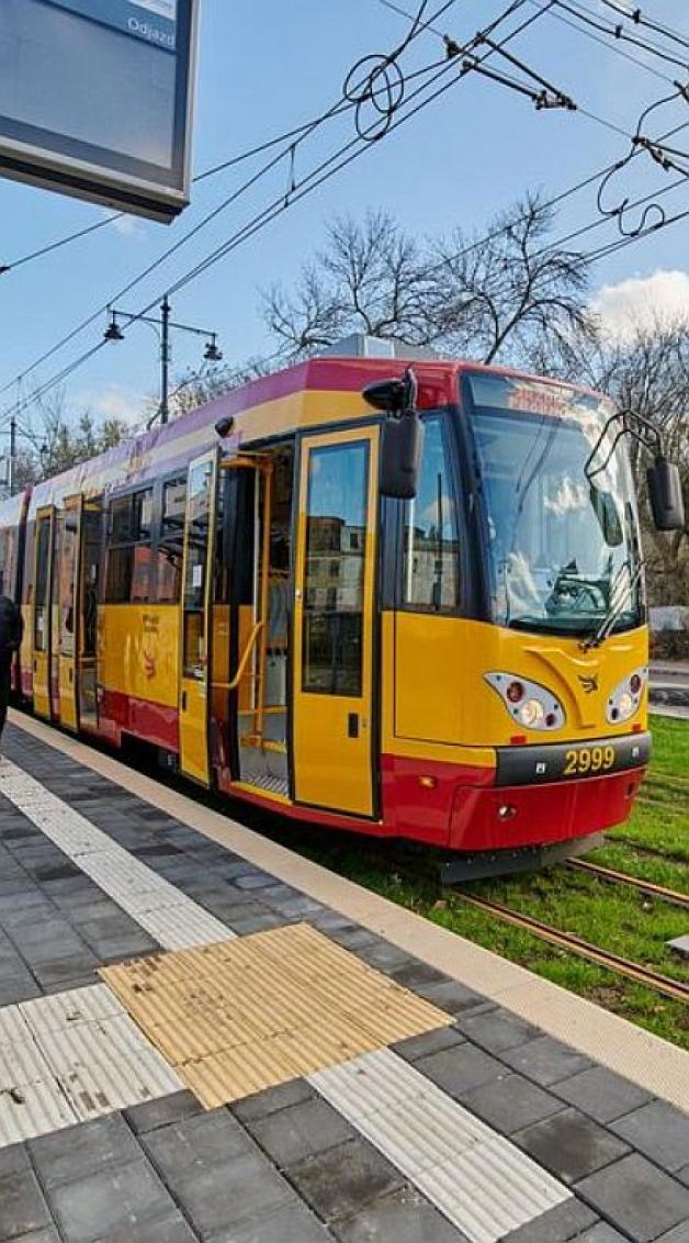 Na ulicę Dąbrowskiego w Łodzi wracają tramwaje
