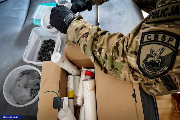 [VIDEO] Przejęta broń i materiały wybuchowe